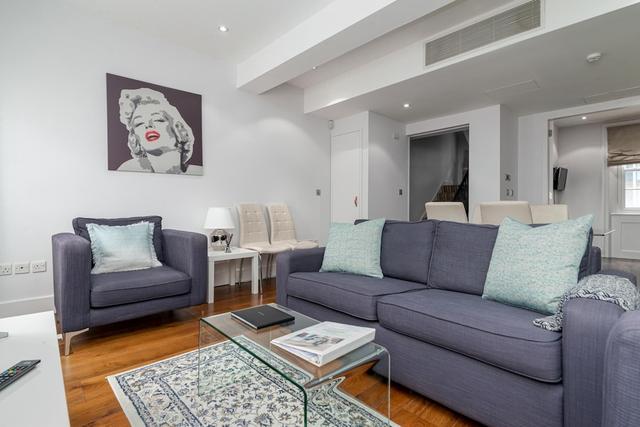 إ ستنينج ثري بدروم هوم إن مايفير