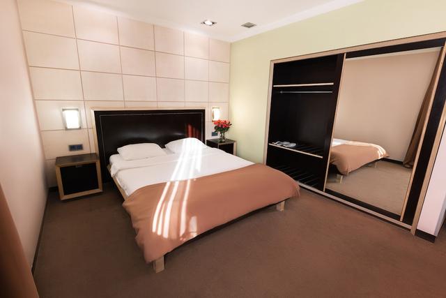 بريمير هوتل كوزموبوليت