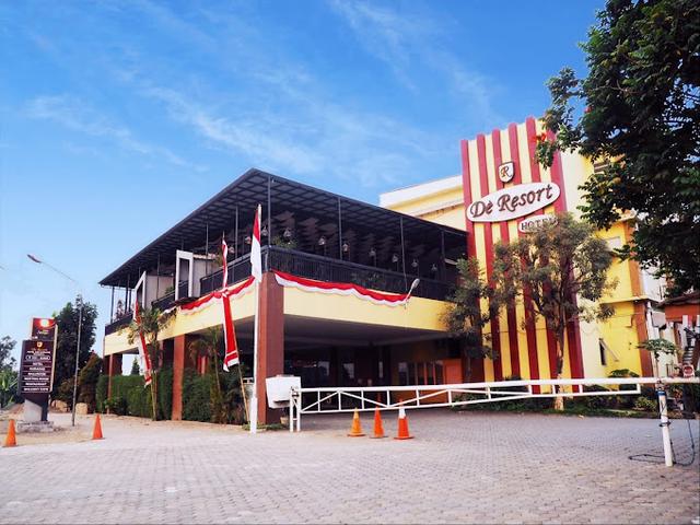 فندق ديريزورت