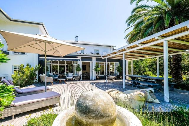 أود بيرج جيست هاوس