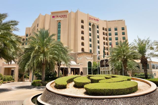 Traders Hotel, Qaryat Al Beri
