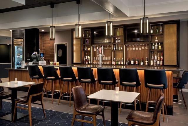Courtyard by Marriott New Carrollton
