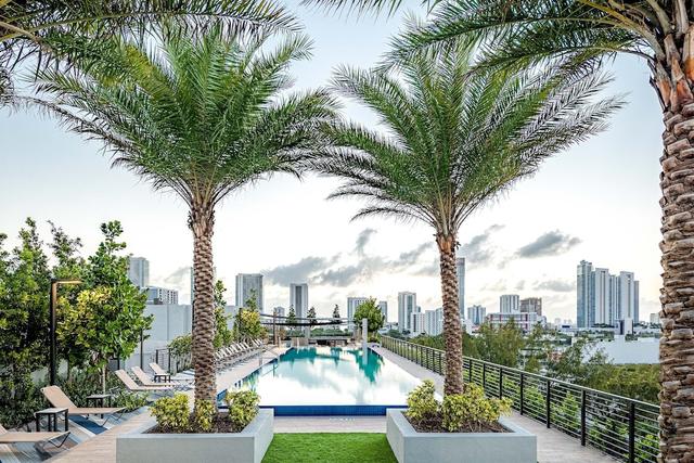 سنترال وينوود