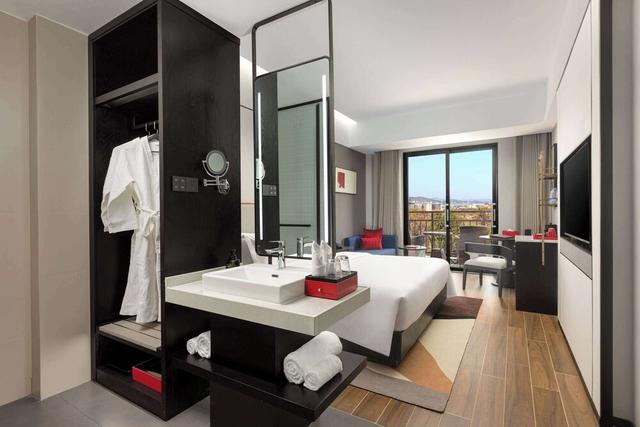 رامادا باي ويندام شيشوانغبانا جينغونج