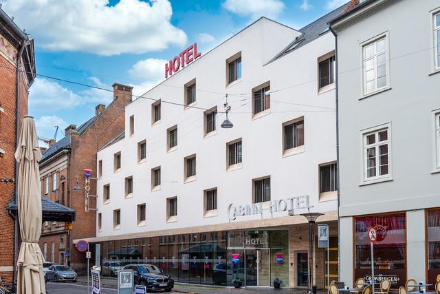 كابين أورهوس هوتل