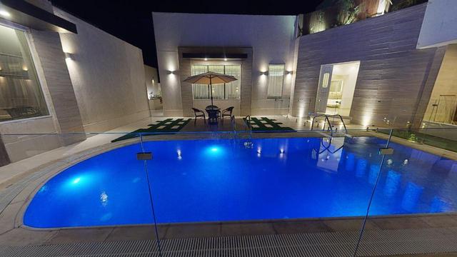 Elegant Chalet with Pool | 2000