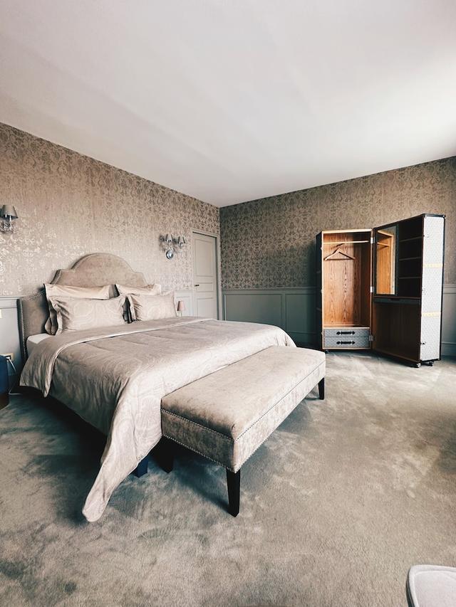 Le Château d'Hardricourt