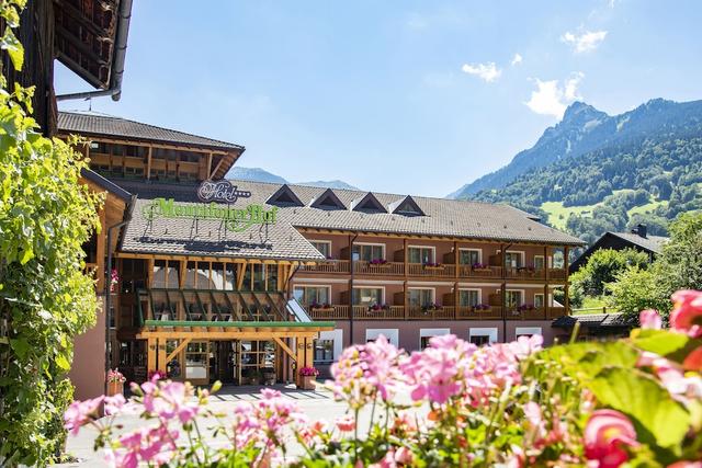 مونتافونر هوف