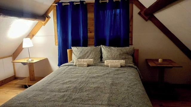 روستيك بيفرفوت لودج بيزيك كابين