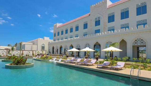 جولدن توليب زانزيبار أيربورت