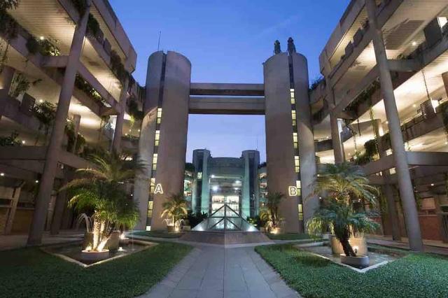 شقة دور علوي في سيوار - ذوق - دقيقتين من فندق لو رويال - ضبية - بالسيارة