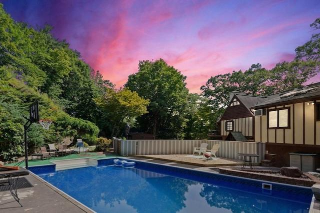 ويستشيستر كاستل أوسينينج