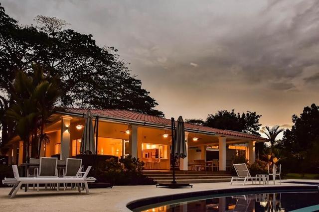 إل جاردين ديل إيدن بارا تو نينو إنتريور