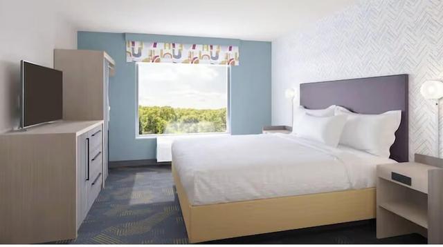 هوم2 سويتس باي هيلتون ليما