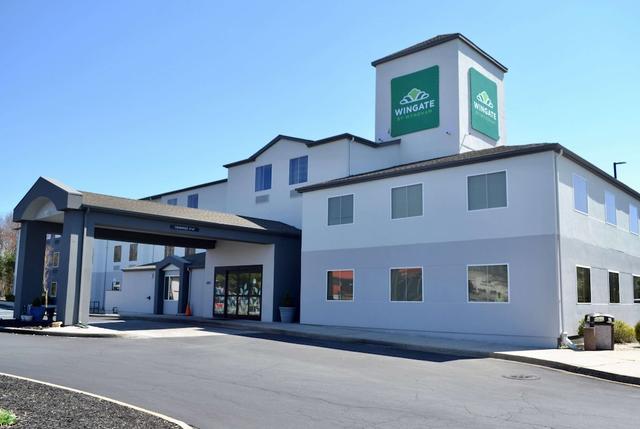 وينجيت باي ويندام بيل أير آي-95 إكزيت 7 ايه  يب جي أريا