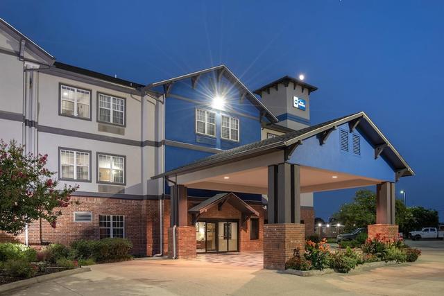 بست ويسترن بلاكماين إن