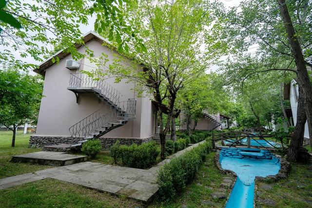 كابالا سيميرينا ريفرسايد هوتل