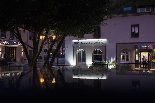 ميزون دوسيه