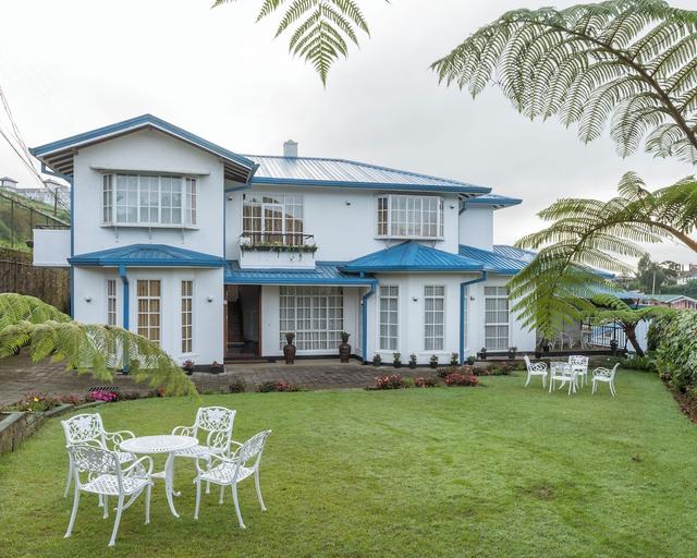 آراديا نوارا إليا