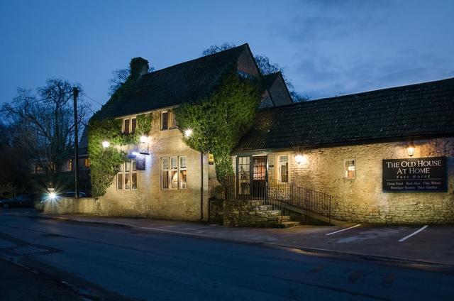 هاوس أولد آت هوم