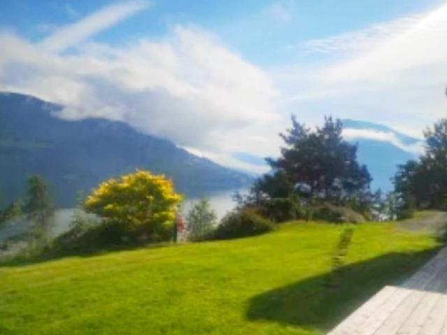 8 بيرسون هوليداي هوم إن إنفيك باي تراوم