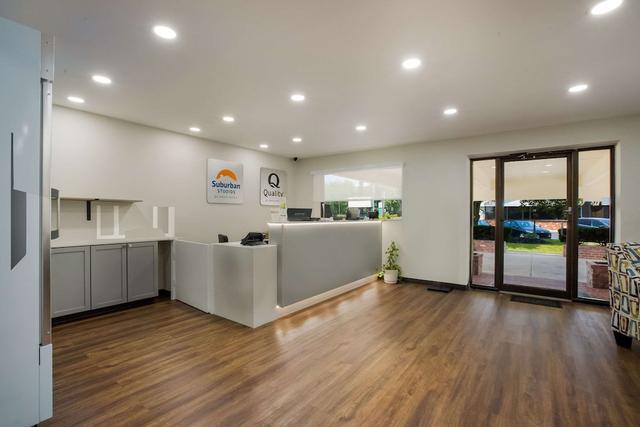 كواليتي إن آند سويتس ميلفيل