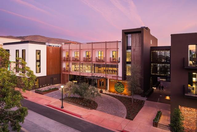 أوتل سان لويس أوبيسبو