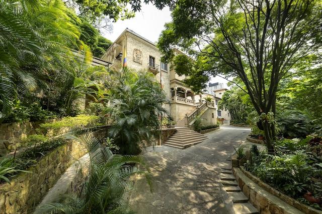 هوتل ستين كولونيال