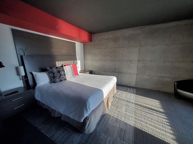 جراند تايمز هوتل شيربروك