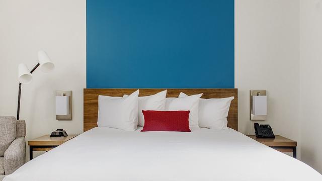 لكي ستار كازينو هوتل آند كونفينشن سنتر