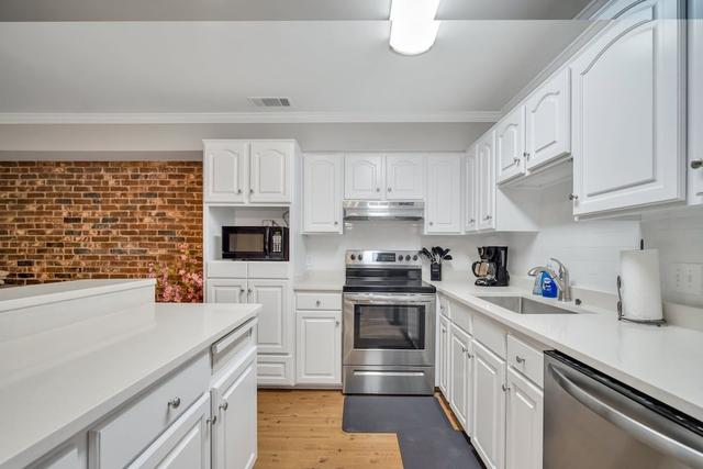 فريدوم إس فلايت - ذا بوست لوفتس