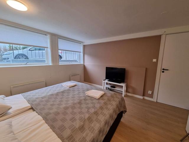 روم ديلاكس روم 4 رينت، كينج سيز ب د،