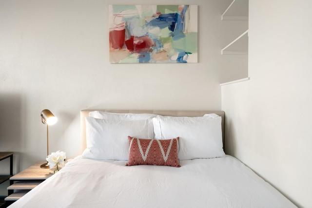 أرلينجتون كومفورتابل ستوديو أبارتمنت