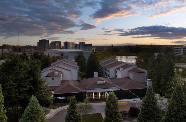 كورتيارد باي ماريوت سبوكان داون تاون