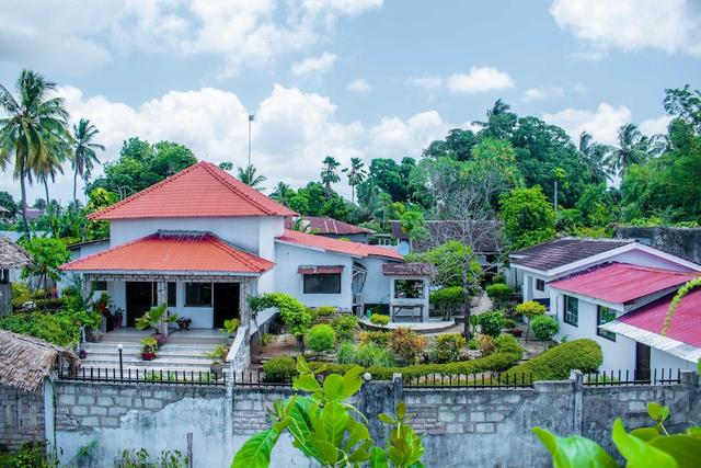 ذا روك أوشن فيو هوتل