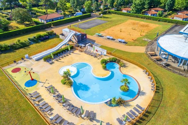 أزوريفا فينديه أوشن