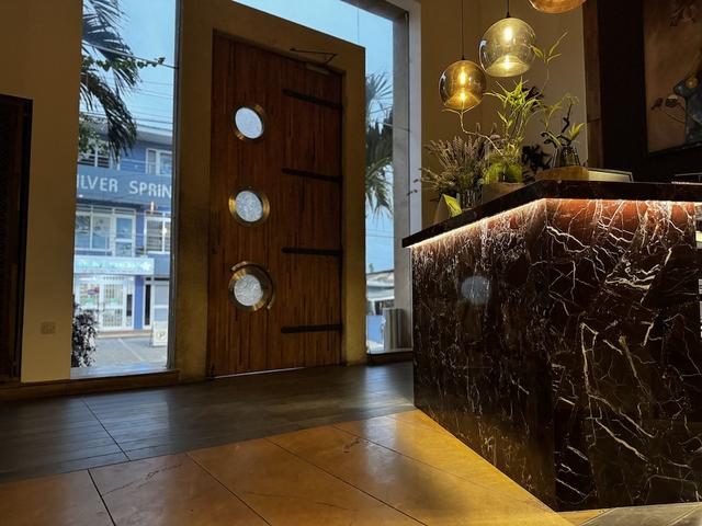 روتس هوتل أبارتمنت