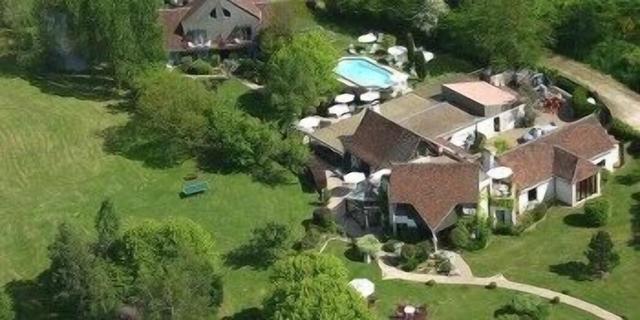 دومين دو لاربل