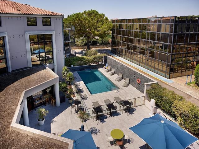 راديسون هوتل إي أون بروفينس