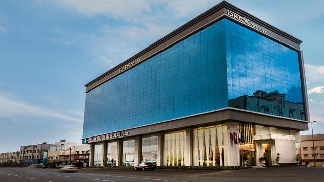 Golden Dream Hotel