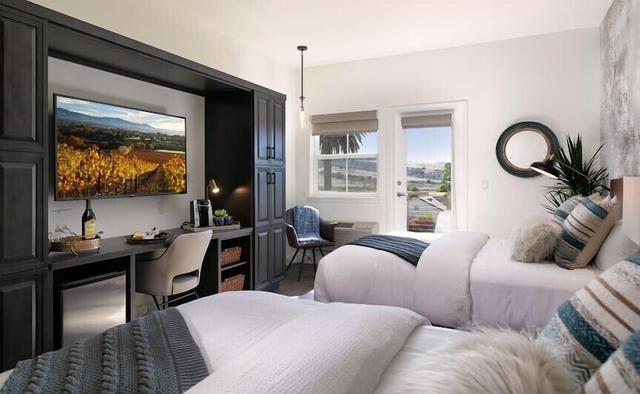 واين ستون إن