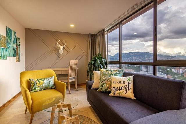 ألكازار دي أوفيدو باي إي يوتتلز