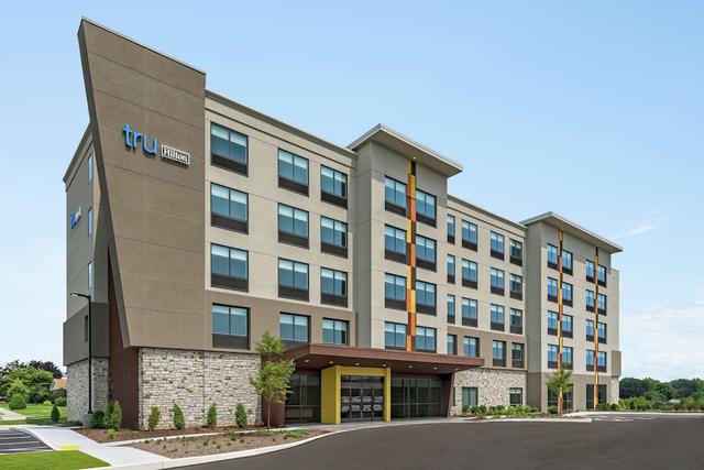 ترو باي هيلتون هيرشي تشوكليت أفينيو