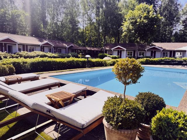 هوتل ميسكارب