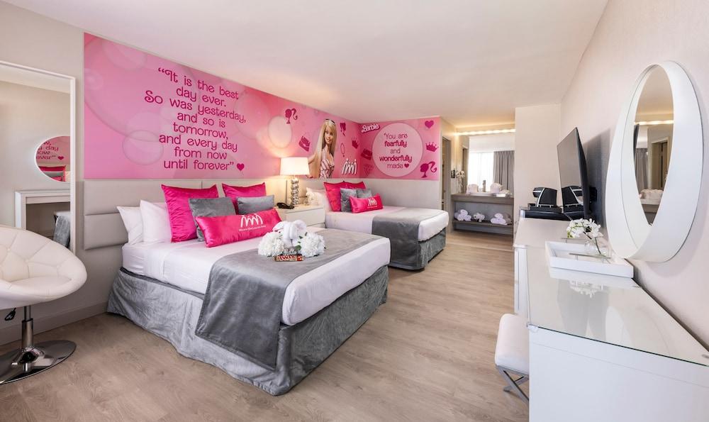 ماجيك مومنت ريزورت آند كيدز كلوب، دازلر سيليكت باي ويندام