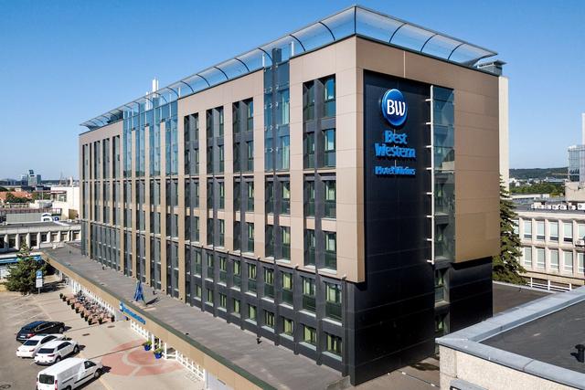 بست وسترن فيلنيوس