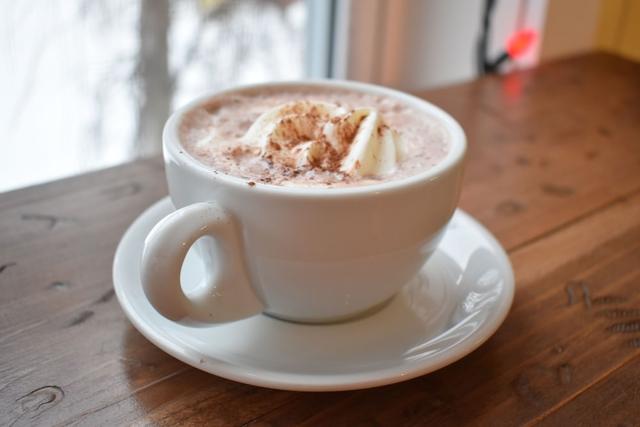 أوبيرج لو سن شاين - كافي بيسترو