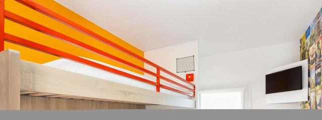 فندق-إف1 فريجوس روكيوبرون سور أرجون (فندق تم تجديده)