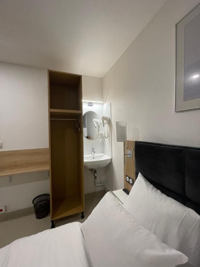 أوتيل لو جرين