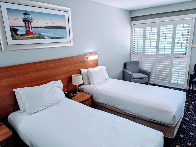 رامادا هوتل آند سويتس سيدني كابراماتا